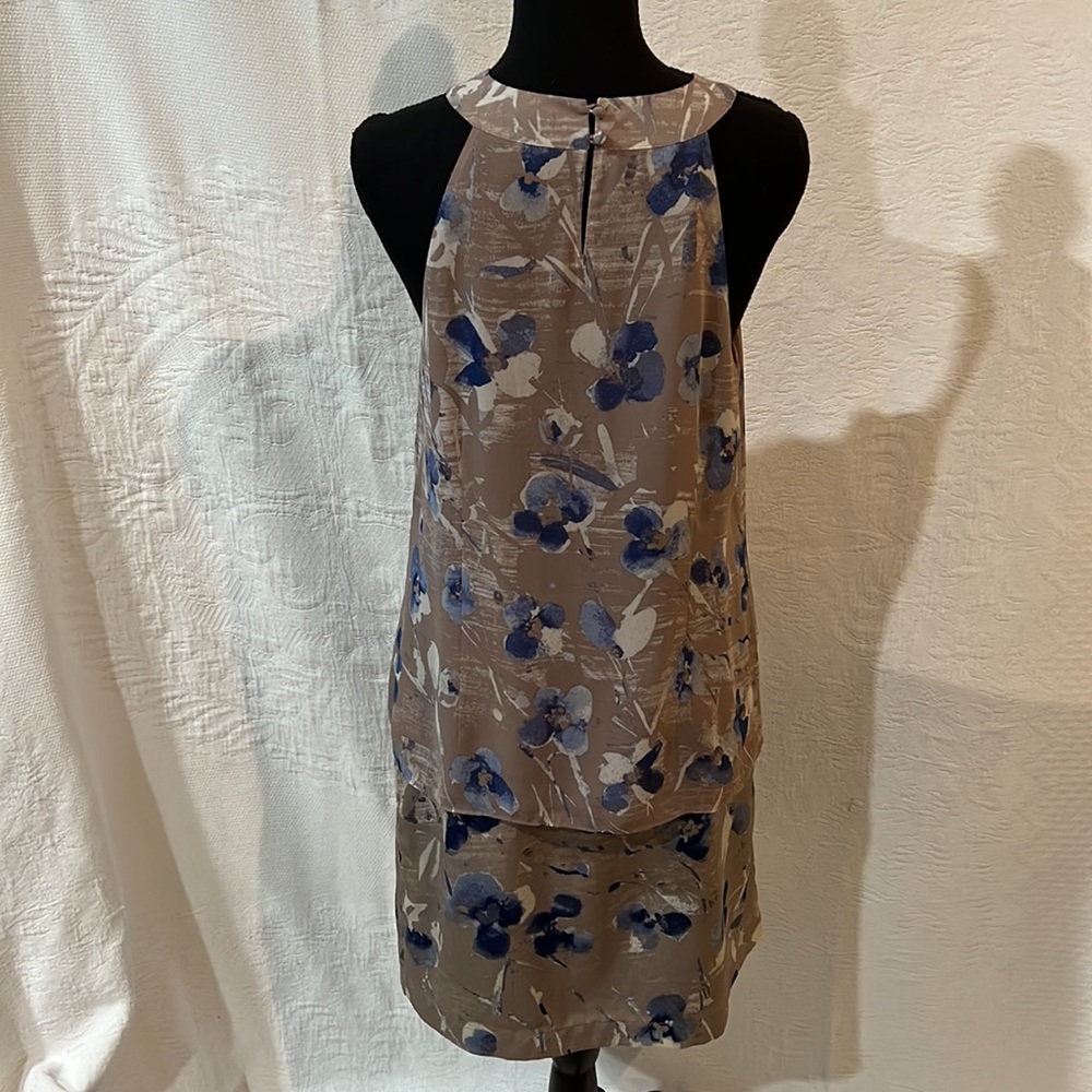 Ann Taylor matching top and skirt, size 6 - Picture 10 of 16